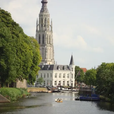 Hostel Nightflight Breda