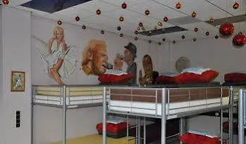 Nightflight * بريدا